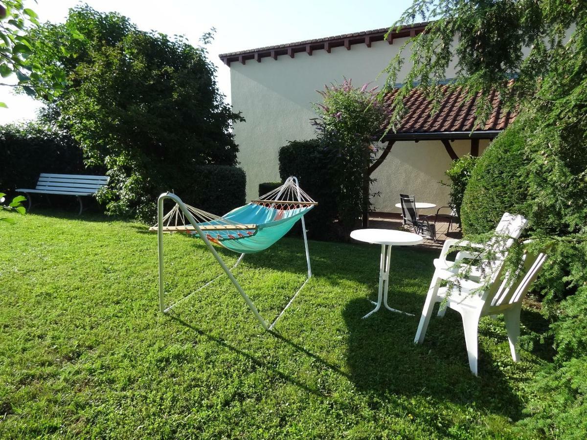 Ferienwohnung Schneider Mettlach Esterno foto